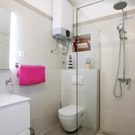 Roses Дом отдыха *