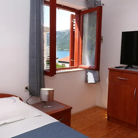 Roses Holiday home Ston